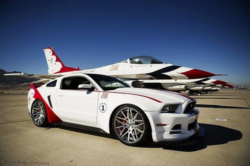  ford mustang thuderbird edition 2014 ra mắt 