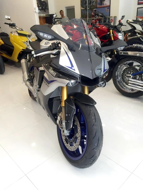  hình ảnh yamaha yzf-r1m tại việt nam 