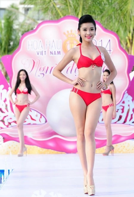 Hoa hậu việt nam 2016 2 á hậu hái ra tiền nhờ đắt show quảng cáo nhất vbiz