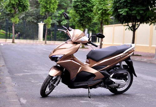  honda air blade mới - kẻ mạnh định cuộc chơi 