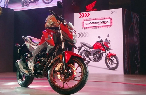  honda cb hornet 160r - đối thủ của yamaha fz giá 1400 usd 