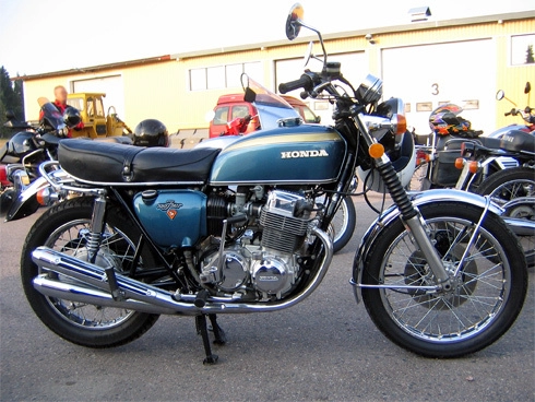  honda cb750 - môtô của thế kỷ 