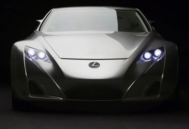  lexus lf-a dùng tốc độ đấu với ferrari 