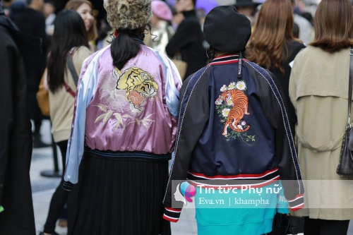 Mãn nhãn vì tín đồ thời trang khoe sắc tại seoul fashion week