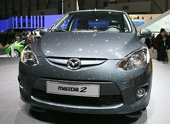  mazda2 - đối thủ của toyota yaris tại trung quốc 