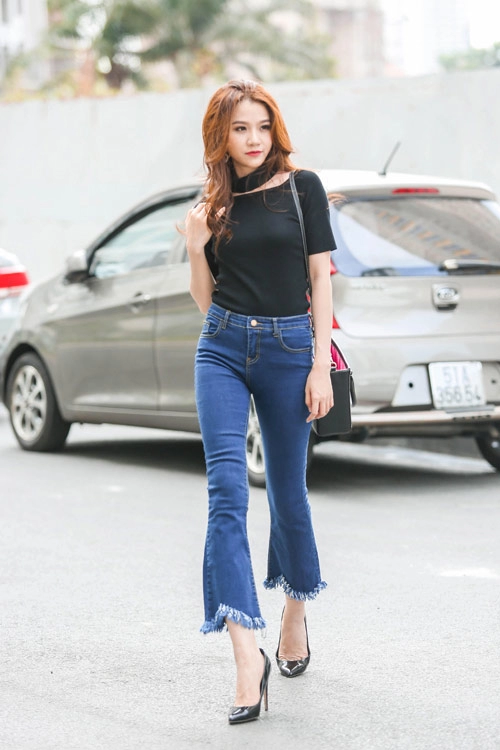 Mốt jeans xấu xí nhưng vẫn khiến nhiều sao việt thích mê