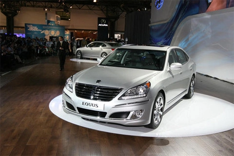  mua hyundai equus nhận ipad 