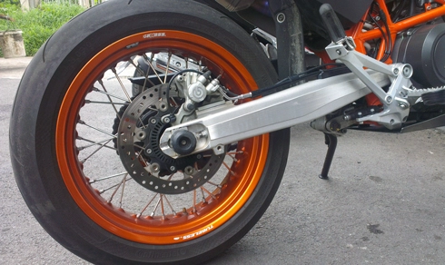  ngựa hoang ktm 690smc r 