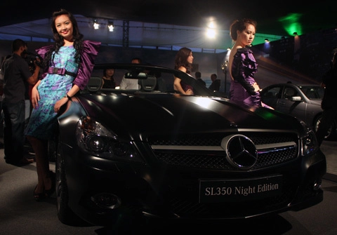  người mẫu tại mercedes fascination 