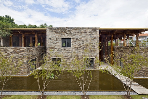 Những ngôi nhà xây bằng đất đá được giải thưởng kiến trúc