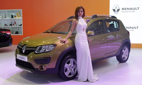  renault tung xe giá mềm cho khách hàng việt 