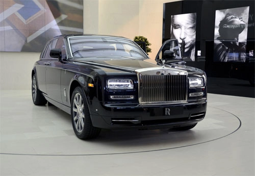  rolls-royce bán xe siêu sang như thế nào 