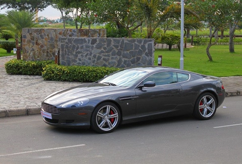  siêu xe aston martin db9 coupe về sài gòn 