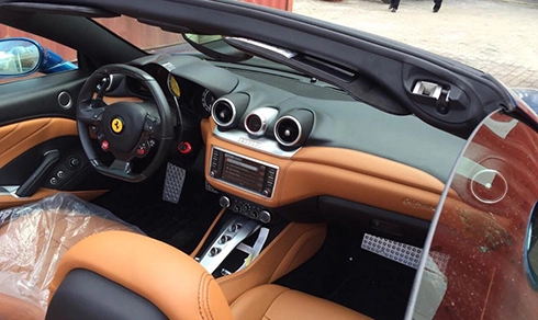  siêu xe mui trần ferrari california t 2015 đầu tiên về việt nam 