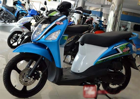  suzuki giới thiệu xe tay ga mới 