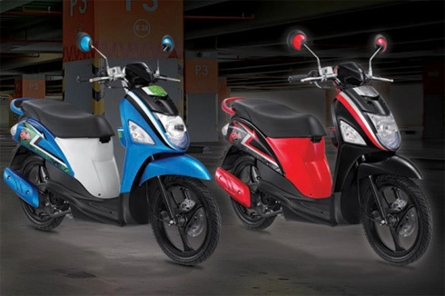  suzuki trình làng scooter mới 