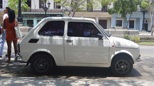  taxi và ôtô ở cuba 