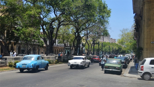  taxi và ôtô ở cuba 