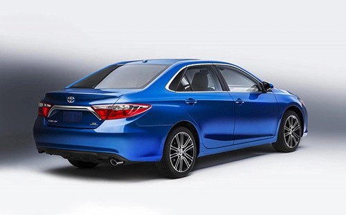  toyota camry bản đặc biệt giá 25700 usd 