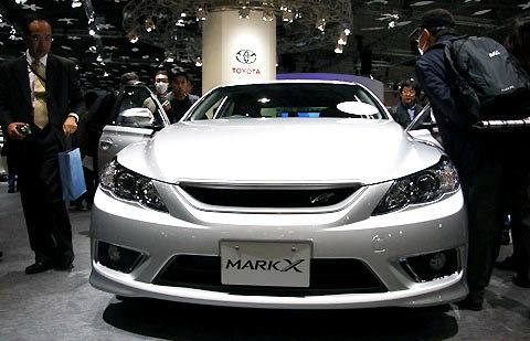  toyota mark x chưa thể lên hạng sang 