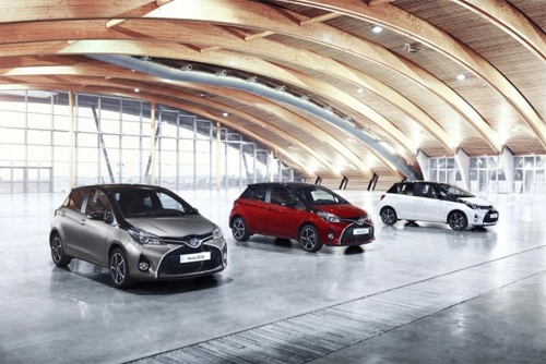  toyota yaris nâng cấp và thêm màu mới 