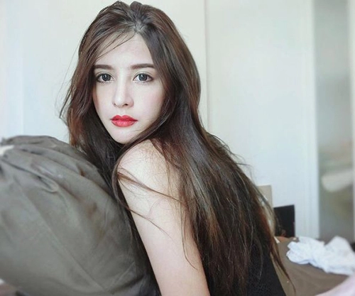 Vẻ đẹp không thể rời mắt của hot girl thái lan mang dòng máu lai