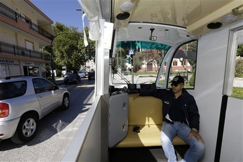  xe buýt không người lái - phương tiện lạ trên thế giới 