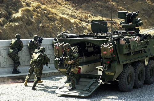  xe thiết giáp stryker 