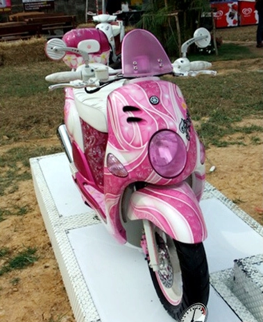  yamaha fiore độ phong cách barbie 