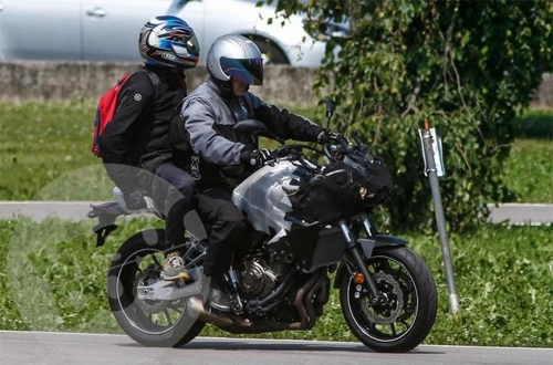  yamaha mt-07 tracer trên đường thử 