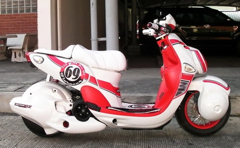  yamaha scooter độ phong cách viễn tưởng 