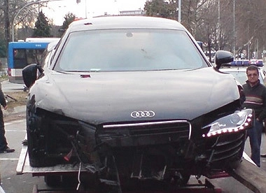  ảnh siêu xe audi r8 tai nạn 