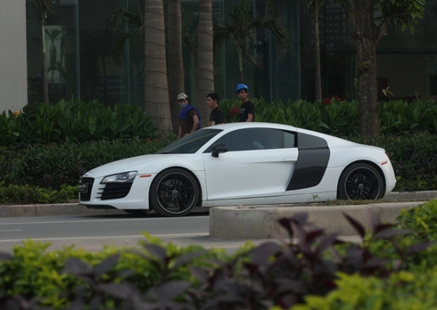  audi r8 - siêu xe vang bóng một thời 