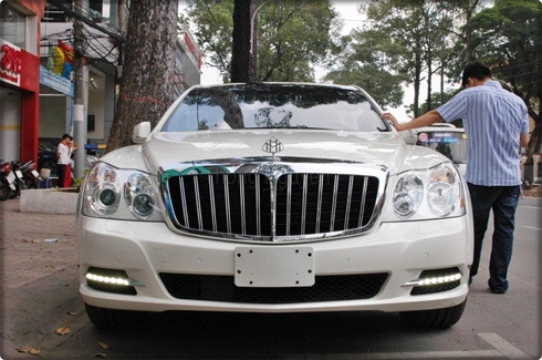  bộ đôi siêu sang maybach ở sài gòn 