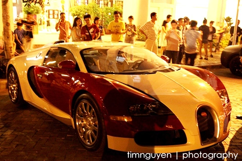  bugatti veyron ở việt nam lên báo nước ngoài 