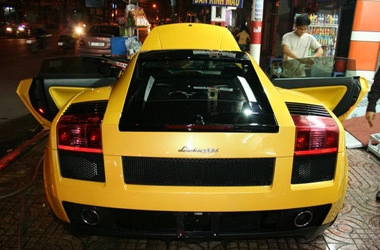  hàng độc lamborghini gallardo se cập cảng việt nam 