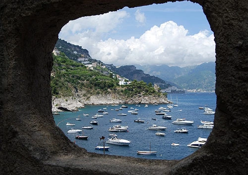 Ngất ngây vẻ đẹp bờ biển amalfi