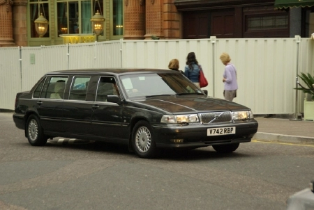  những mẫu limousine khủng trên phố 