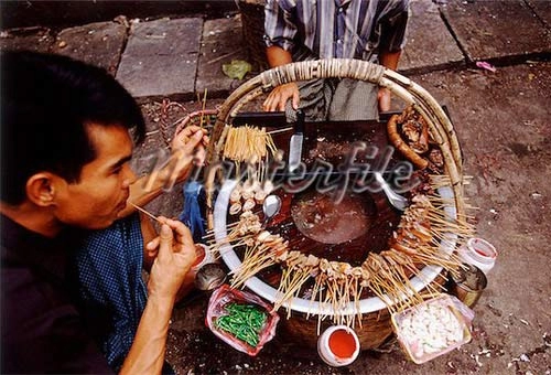 Bí kíp du lịch bụi myanmar