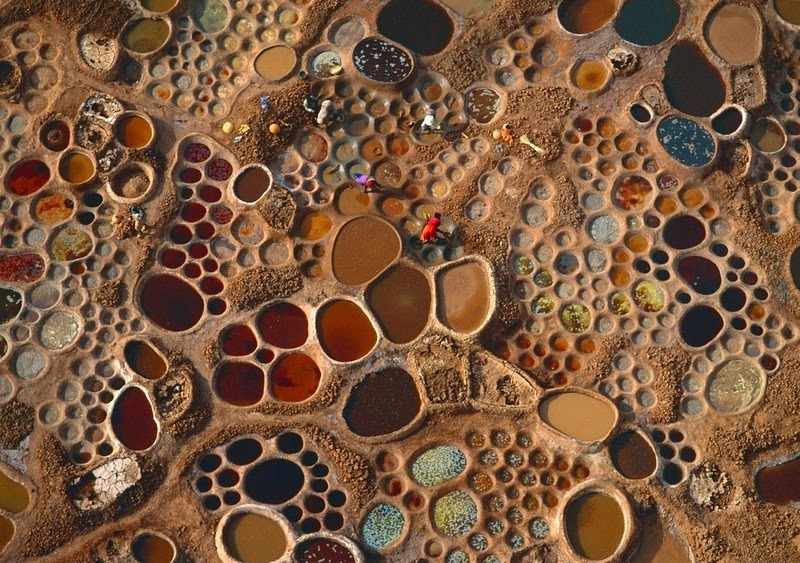 Cánh đồng muối đất sét độc nhất vô nhị ở sa mạc sahara