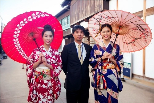 Mỹ linh thanh tú mặc kimono đẹp hơn cả gái nhật
