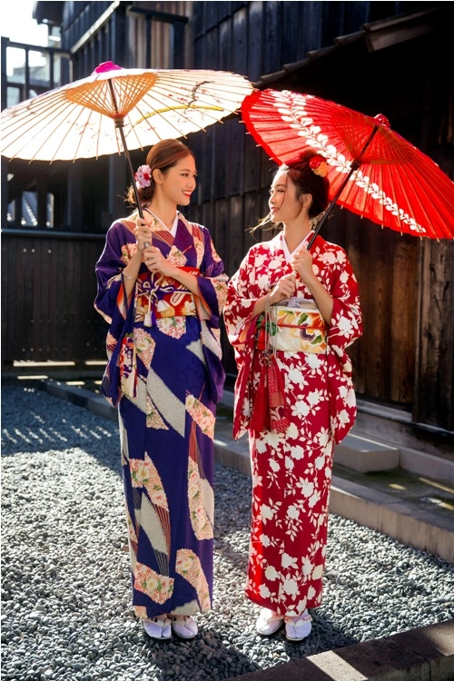 Mỹ linh thanh tú mặc kimono đẹp hơn cả gái nhật