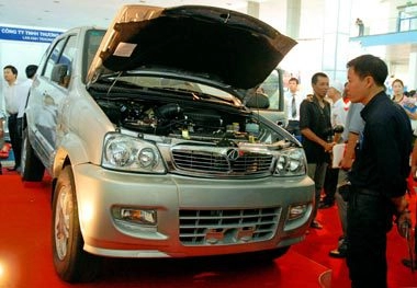  ôtô trung quốc nhập khẩu làm nóng autoexpo 2007 