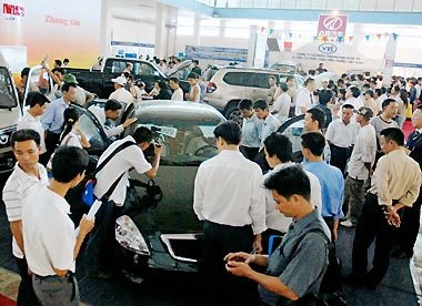  ôtô trung quốc nhập khẩu làm nóng autoexpo 2007 