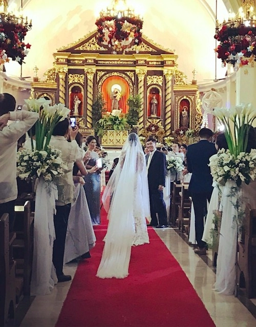 Tăng thanh hà vác bụng bầu 7 tháng dự đám cưới chị chồng tại philippines