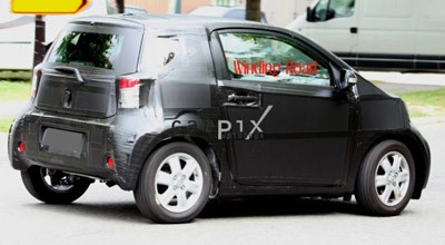  xe nhỏ nhất thế giới toyota iq 