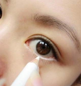 10 kỹ thuật make up cho đôi mắt một mí