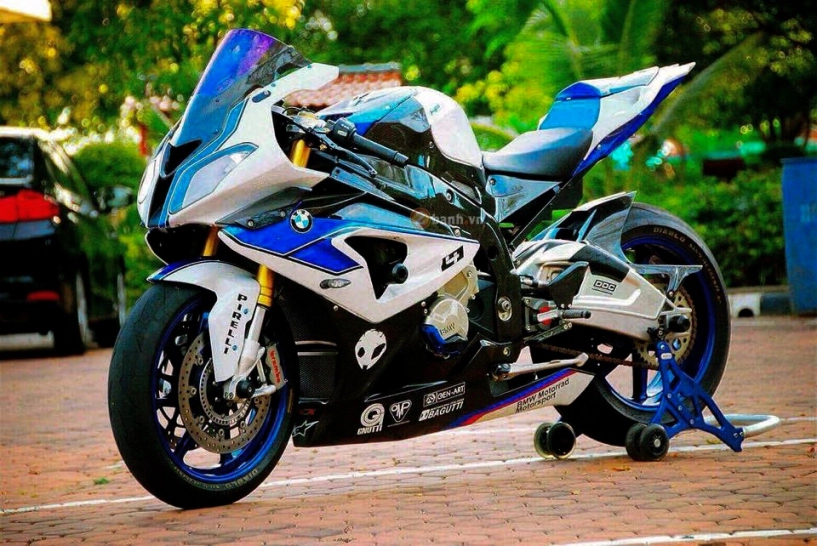 Bmw hp4 bản độ đơn giản nhưng đẳng cấp