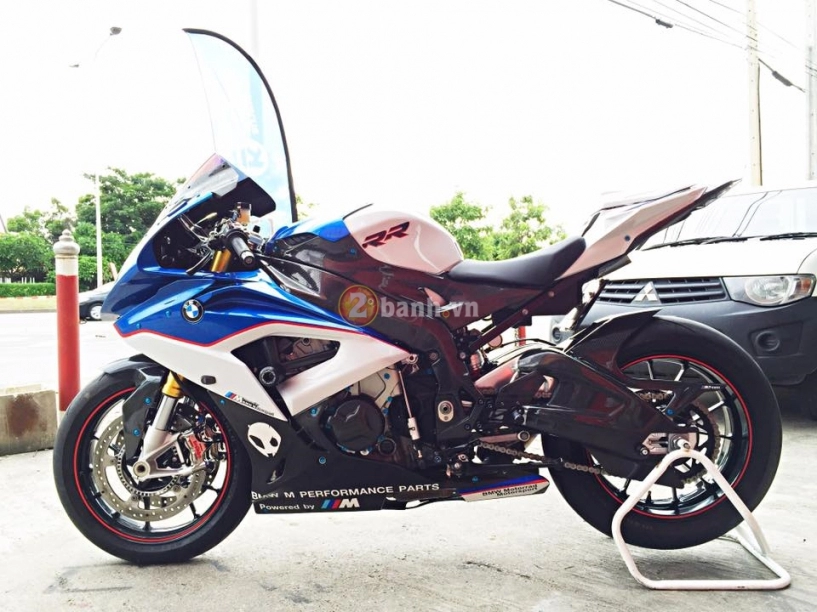 Bmw s1000rr 2015 hút hồn trong bản độ hàng hiệu