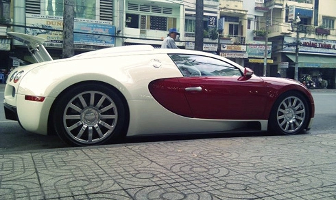  bugatti veyron tái xuất trên phố sài gòn 